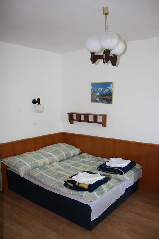 Hotel Hethland Zamárdi VSZ Üdülő Habitación foto